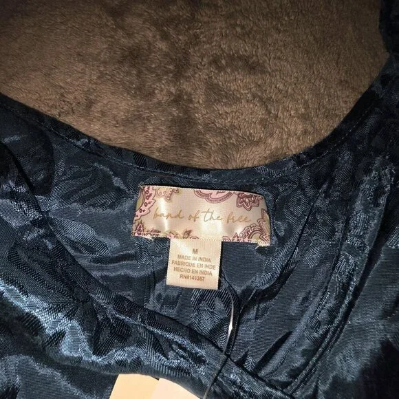 Band Of The Free Camille Wrap Crop Top Boho Teal NWT Medium - Picture 9 of 16